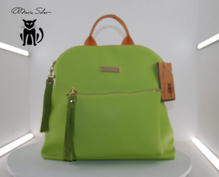 proceso de fabricacion mochila CUERO vegano pistacho MARIA SOLER bags